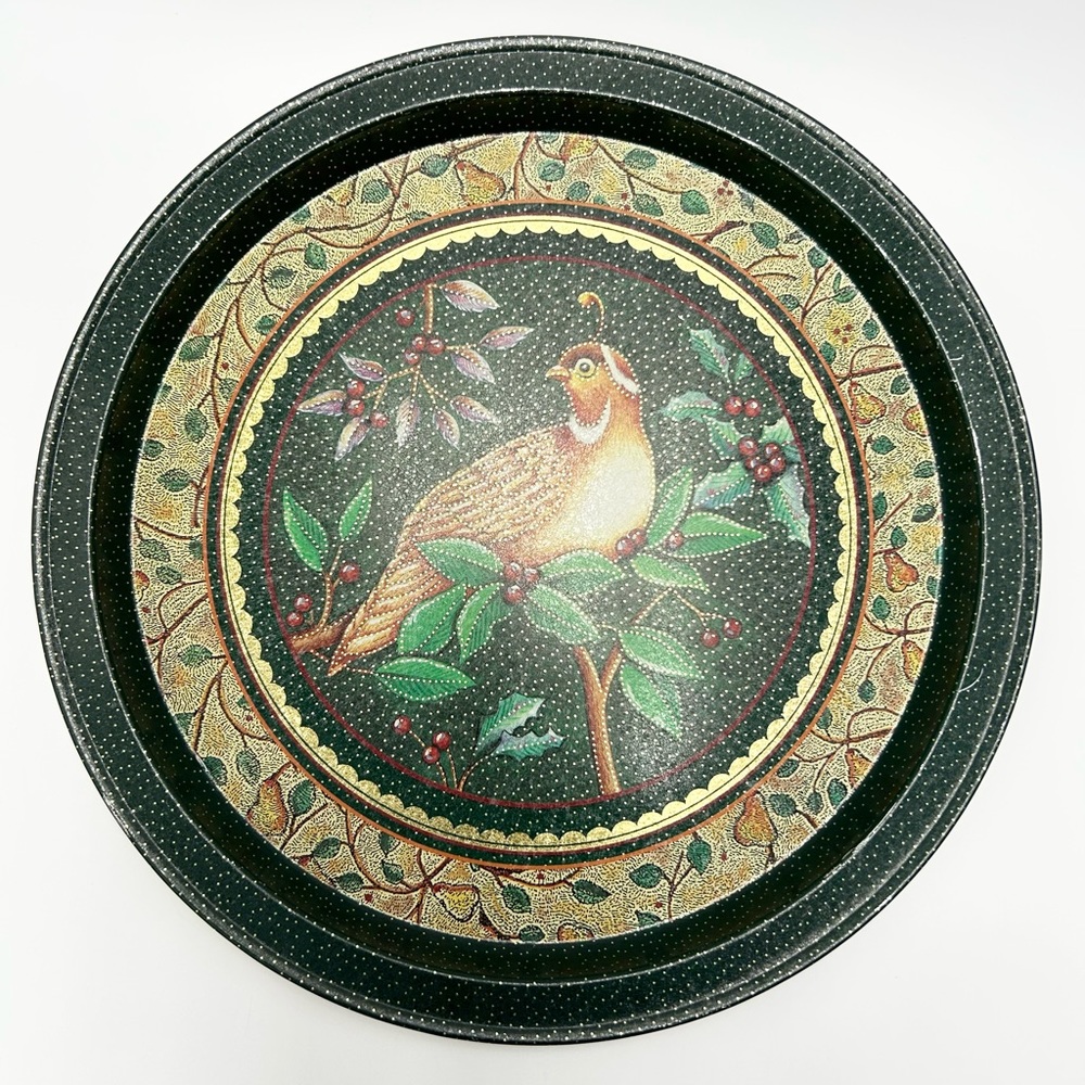 🎄🟢🔴Giftco - Metal Cookie Platter Plate. The platter is only for sale.